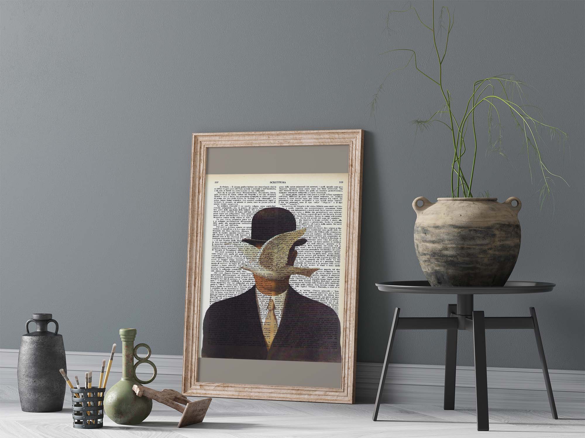 Mix-up: The man in the bowler hat – René Magritte